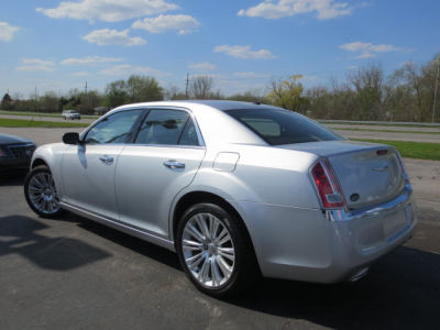 2011 Chrysler 300C  Base