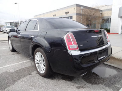 2012 Chrysler 300C  Base