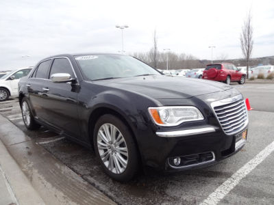 2012 Chrysler 300C  Base