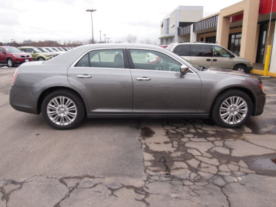 2011 Chrysler 300C  Base