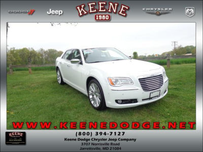 2011 Chrysler 300C  Base