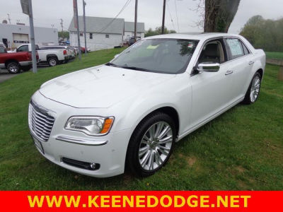 2011 Chrysler 300C  Base