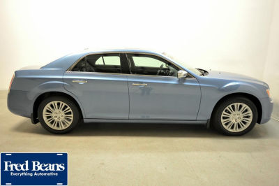 2011 Chrysler 300C  Base