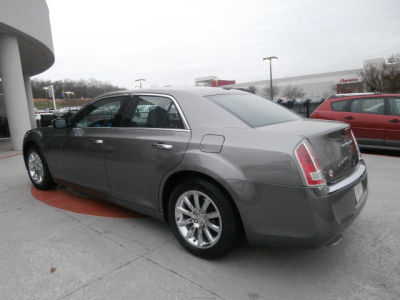 2012 Chrysler 300C  Base