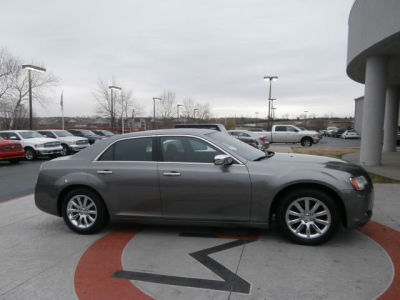 2012 Chrysler 300C  Base