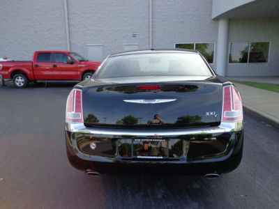 2013 Chrysler 300C  Base