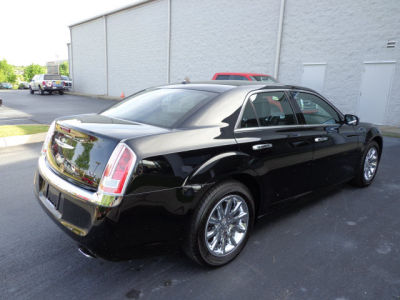 2013 Chrysler 300C  Base