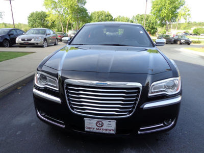 2013 Chrysler 300C  Base