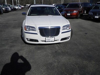 2011 Chrysler 300C  Base