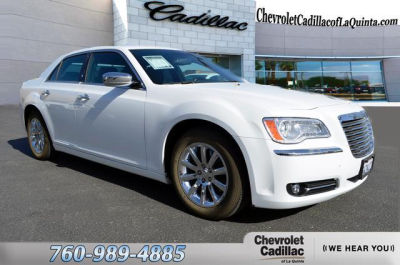 2013 Chrysler 300C  Base