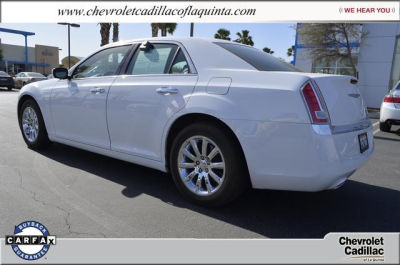 2013 Chrysler 300C  Base