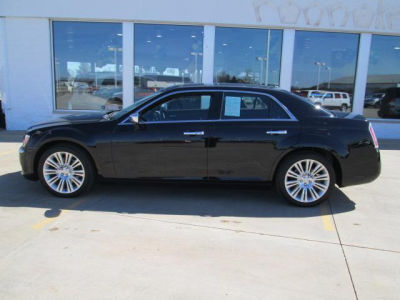 2013 Chrysler 300C  Base