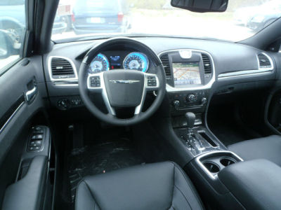 2011 Chrysler 300C  Base