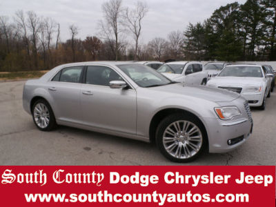 2011 Chrysler 300C  Base