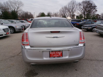 2011 Chrysler 300C  Base