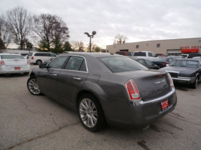 2011 Chrysler 300C  Base