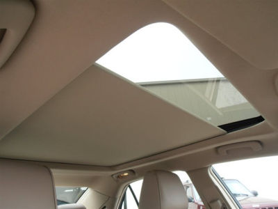 2011 Chrysler 300C  Base