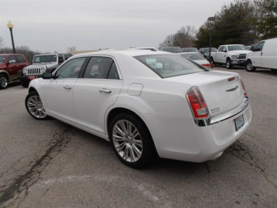 2011 Chrysler 300C  Base