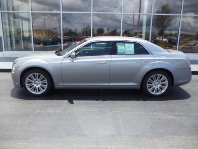 2011 Chrysler 300C  Base