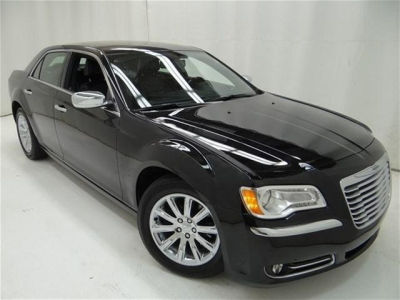 2013 Chrysler 300C  Base