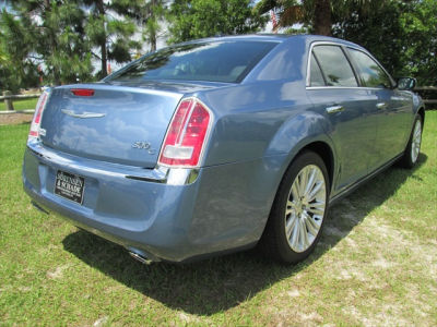 2011 Chrysler 300C  Base