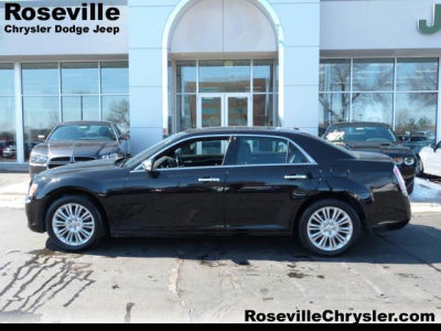 2011 Chrysler 300C  Base