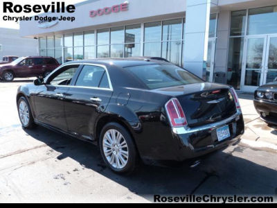 2011 Chrysler 300C  Base