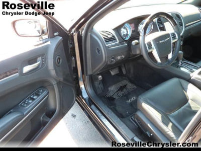 2011 Chrysler 300C  Base