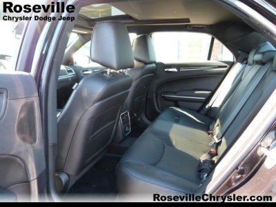 2011 Chrysler 300C  Base