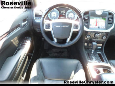 2011 Chrysler 300C  Base