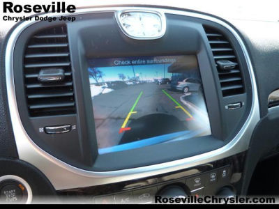 2011 Chrysler 300C  Base