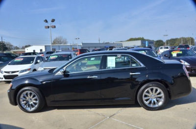 2012 Chrysler 300C  Base