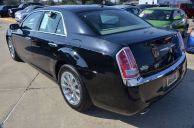 2012 Chrysler 300C  Base