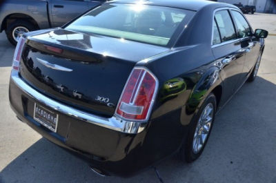 2012 Chrysler 300C  Base