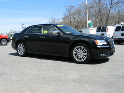 2012 Chrysler 300C  Base