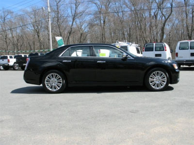 2012 Chrysler 300C  Base