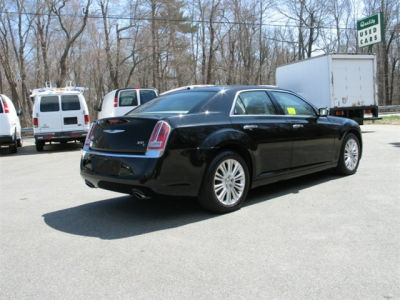 2012 Chrysler 300C  Base