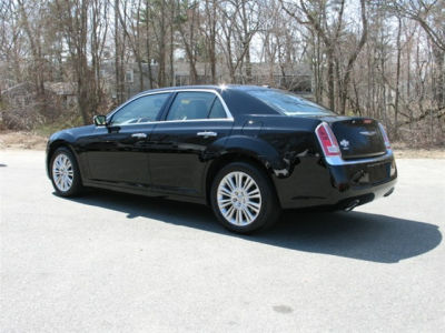 2012 Chrysler 300C  Base