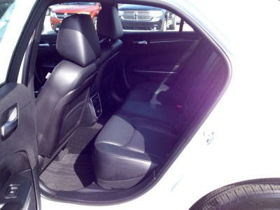 2013 Chrysler 300C  Base