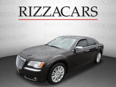 2012 Chrysler 300C  Base