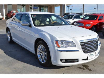 2012 Chrysler 300C  Base
