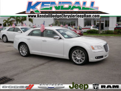 2012 Chrysler 300C  Base