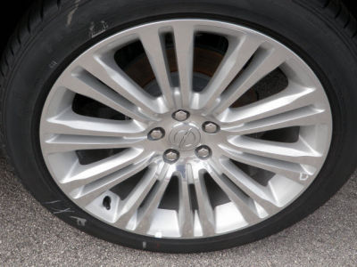 2012 Chrysler 300C  Base