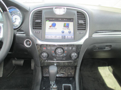 2011 Chrysler 300C  Base