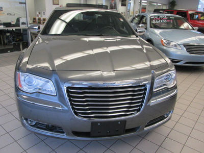 2011 Chrysler 300C