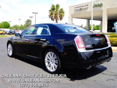 2012 Chrysler 300C  Base