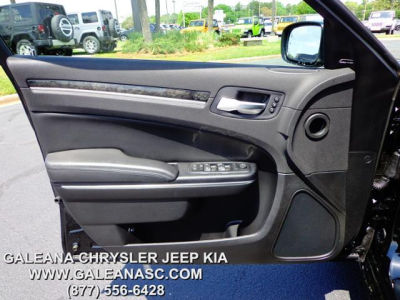 2012 Chrysler 300C  Base