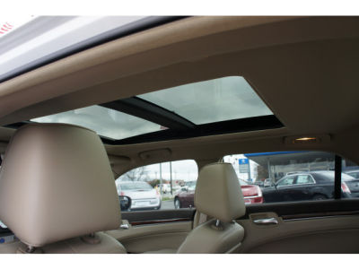 2011 Chrysler 300C  Base