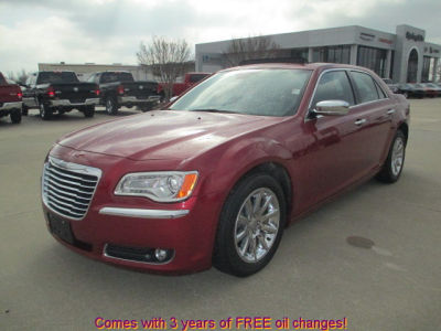 2012 Chrysler 300C  Base