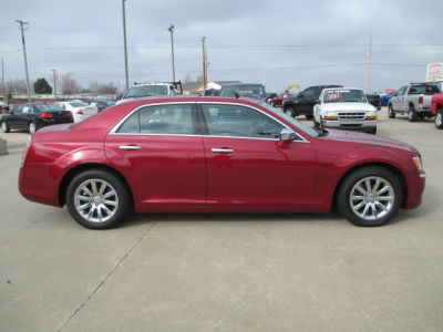 2012 Chrysler 300C  Base